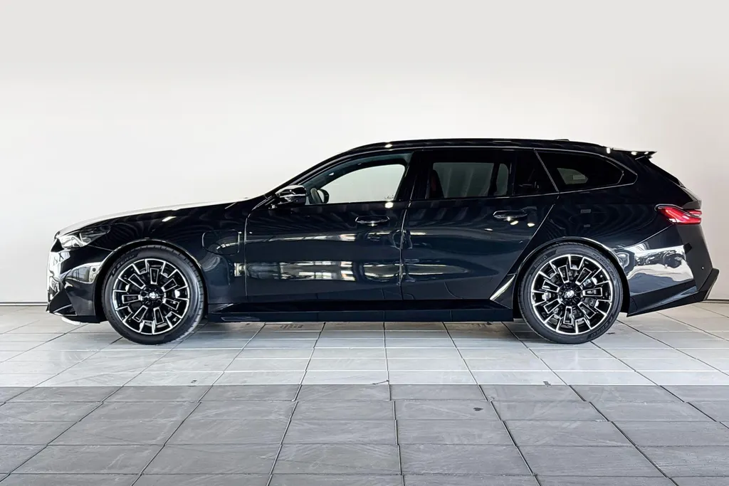 BMW M5 Touring M5