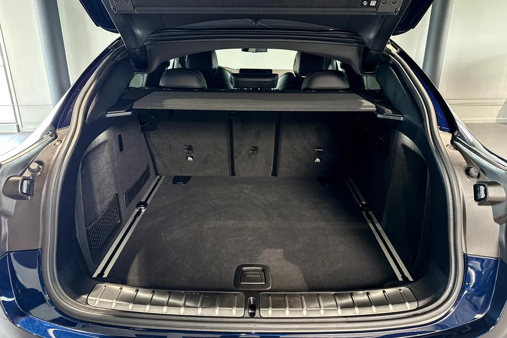 BMW X4 xDrive20i High Executive