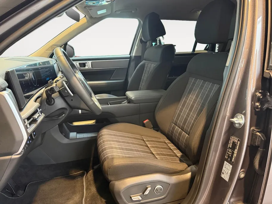 Hyundai Santa Fe 1.6 T-GDI PHEV Comfort Smart 4WD 7 persoons | Zeer nette auto | Afneembare trekhaak | Stoelverwarming | Apple CarPlay Android Auto | Adaptive cruise control | Hyundai Rotterdam - Noord |