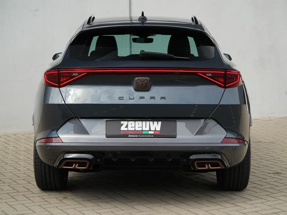 CUPRA Formentor VZ 1.4 e-HYBRID 205 PK | Navi | Carplay | LED | Camera | 19'