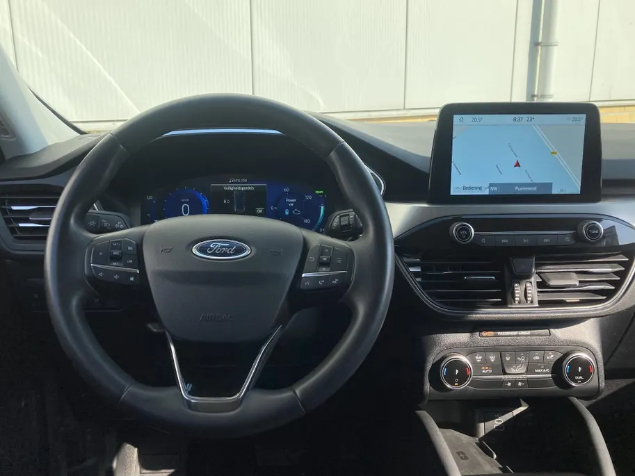 Ford Kuga 2.5 PHEV 225 pk Titanium Trekhaak - Navigatie - Apple Carplay/Android Auto - Camera - Draadloos opladen telefoon