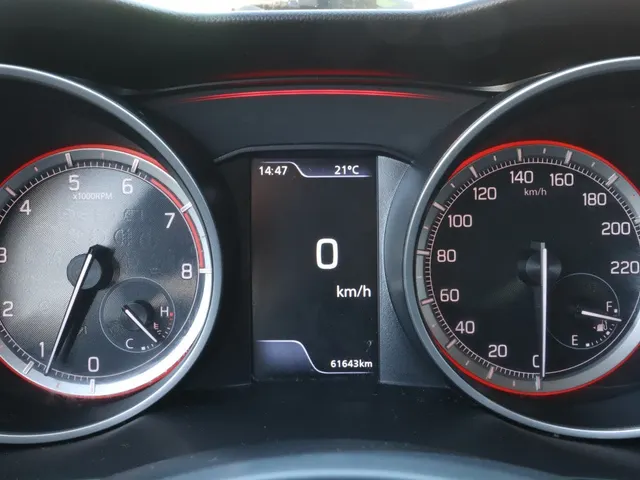 Suzuki Swift 1.2 Style Hybrid Adaptive Cruise | Carplay | Keyless