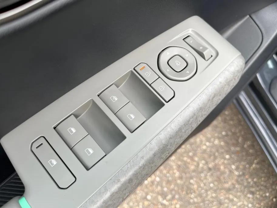 Kia EV4 Air 58.3 kWh | Informeer naar beschikbaarheid | 204 pk | 435 km actieradius | NU €3.895 ,- Inruilpremie