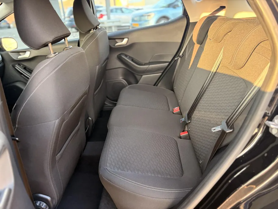 Ford Fiesta 1.0 EcoBoost Hybrid Titanium WINTER PACK | KEYLESS ENTRY | PARKEER SENSOREN ACHTER | APPLE CARPLAY / ANDROID AUTO