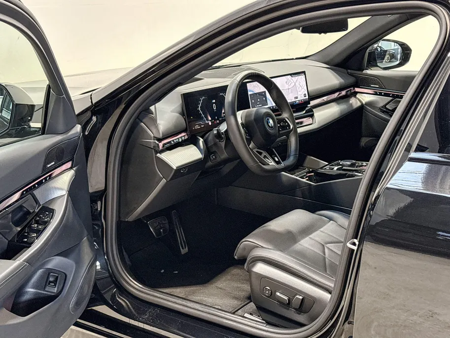 BMW 5 Serie Touring 530e Innovation Pack M Sportpakket