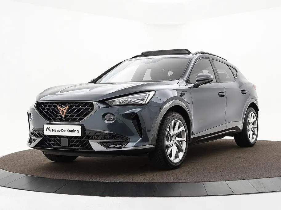 CUPRA Formentor 1.4 TSI 204pk DSG e-Hybrid Essential · SOH 95,6% · Panoramadak · Wegklapbare Trekhaak · Camera · Apple/Android Car Play · Stuurwiel Verwarming · 18'' Inch ·