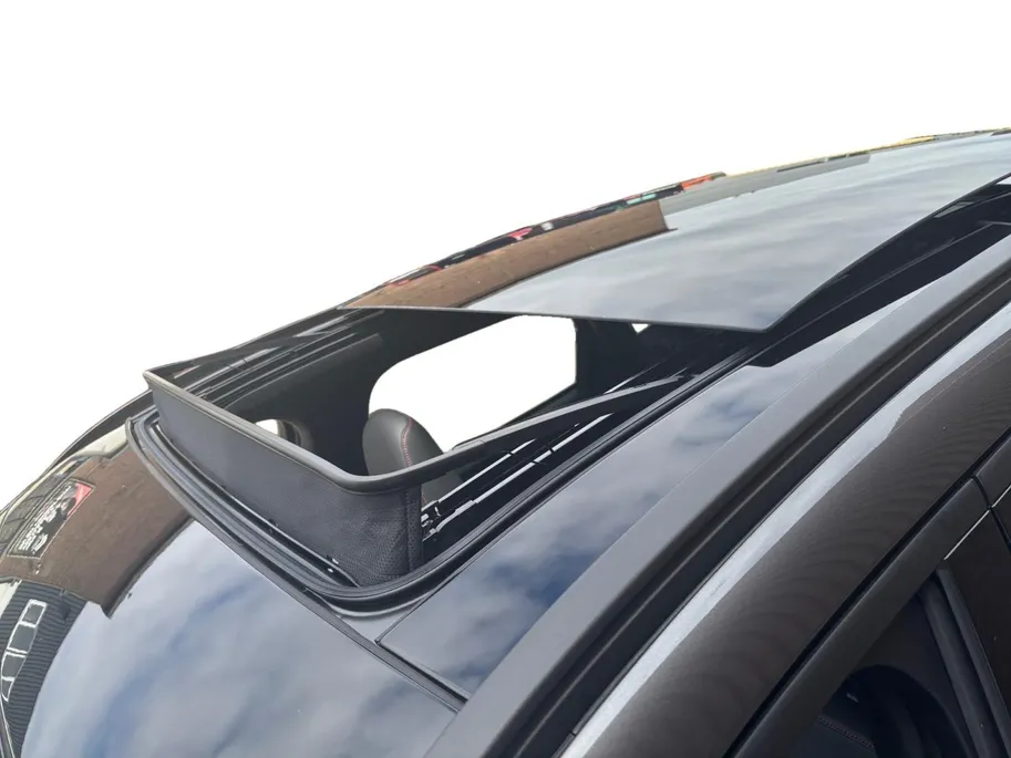 Ford Kuga 2.5 PHEV ST-Line X | Trekhaak | Panorama dak | B&O audio | Memory stoelen