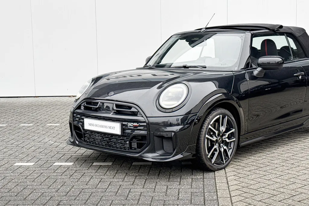MINI Cooper 3-deurs 2.0 JCW