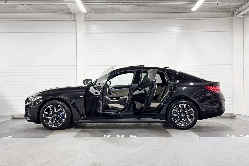 BMW i4 xDrive40
