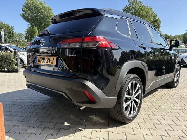 Toyota Corolla Cross Hybrid 200 Style | Leer | Blindspot | Parkeersensoren