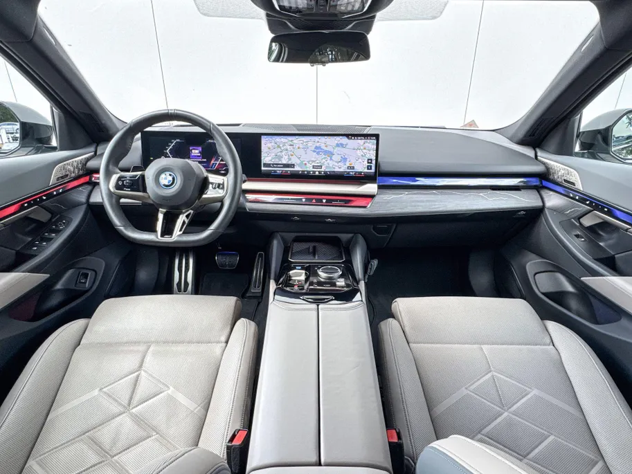 BMW i5 Sedan eDrive40 M Sport Pro