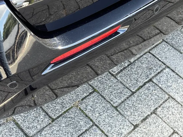 Toyota RAV4 2.5 Plug-in Style Bi-Tone | 360 Camera | Trekhaak 1500KG trekgewicht