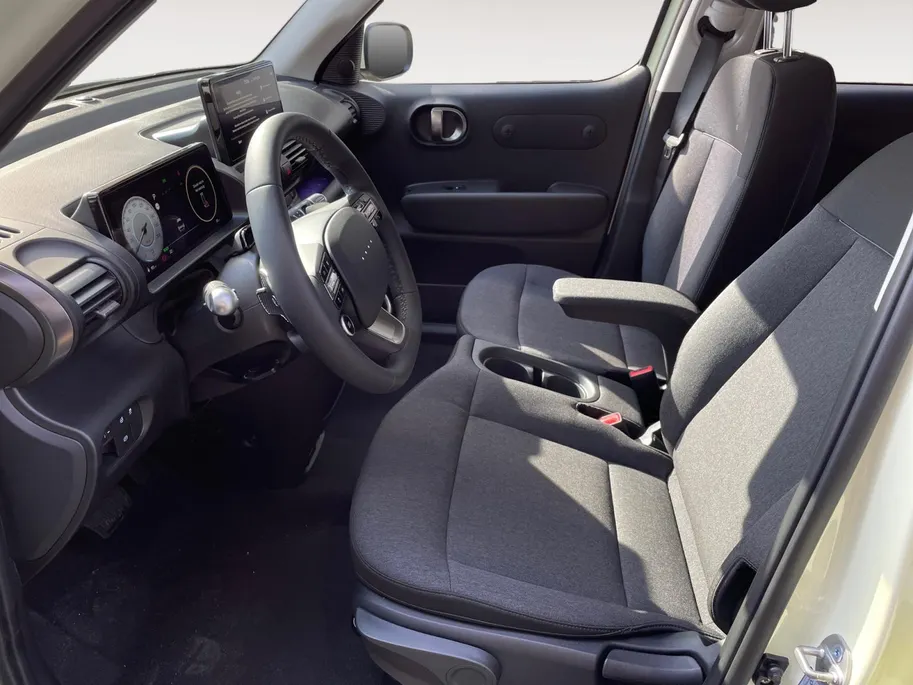 Hyundai Inster Evolve 49 kWh | Nieuw | Uit voorraad leverbaar | Zeer compleet | 360 km range | 360 graden camera | Hyundai Rotterdam - Noord |