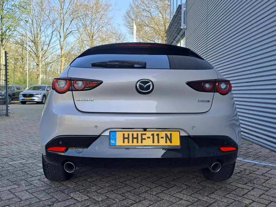 Mazda 3 2.0 e-SkyActiv-X M Hybrid 186 Nagisa | 18' LM | Navigatiesysteem full map | Cruise  | Camera  | Half Leer