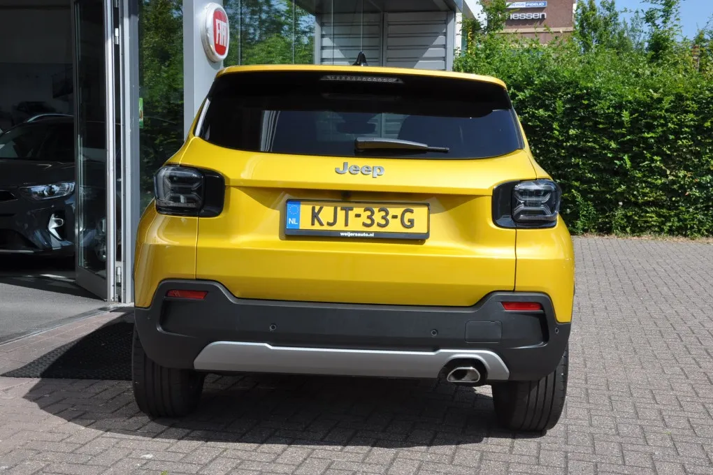 Jeep Avenger 1.2 e-Hybr Summit Great car, small price