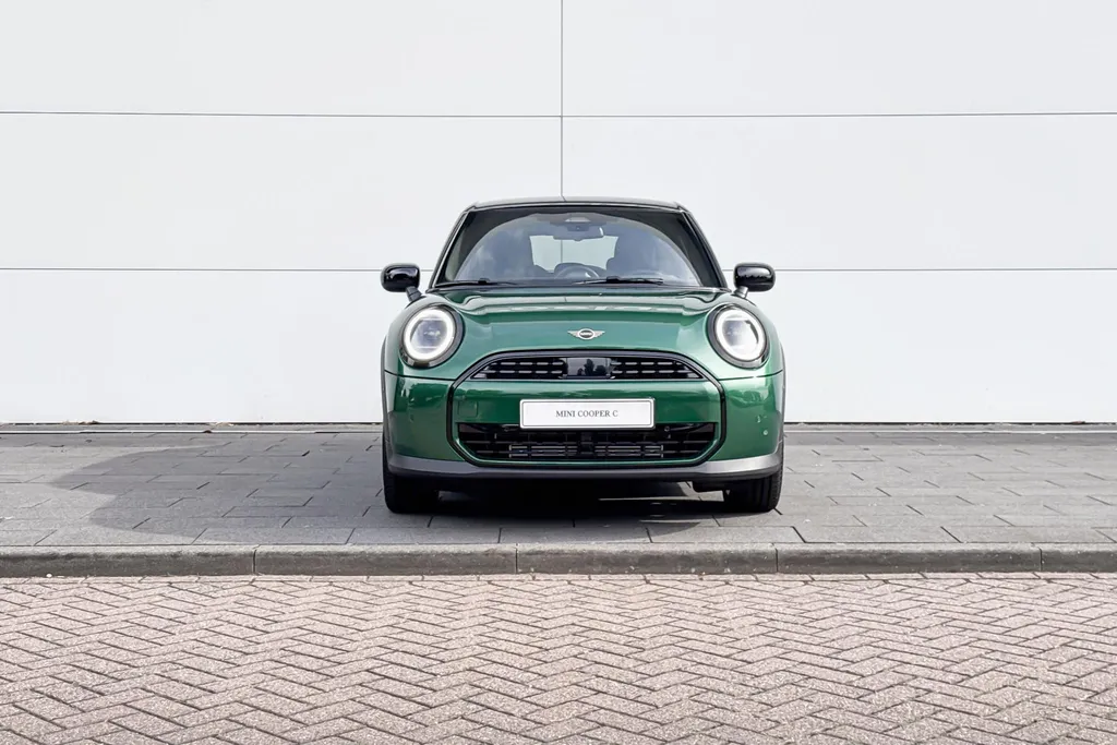 MINI Cooper 5-deurs 1.5 Cooper C Classic S