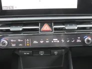 Kia Niro 1.6 GDi Hybrid DynamicPlusLine | Schuif-/kanteldak | Stuur-/stoelverwarming | Cruise adapt. | Camera | Clima | 16' LM | Navi |