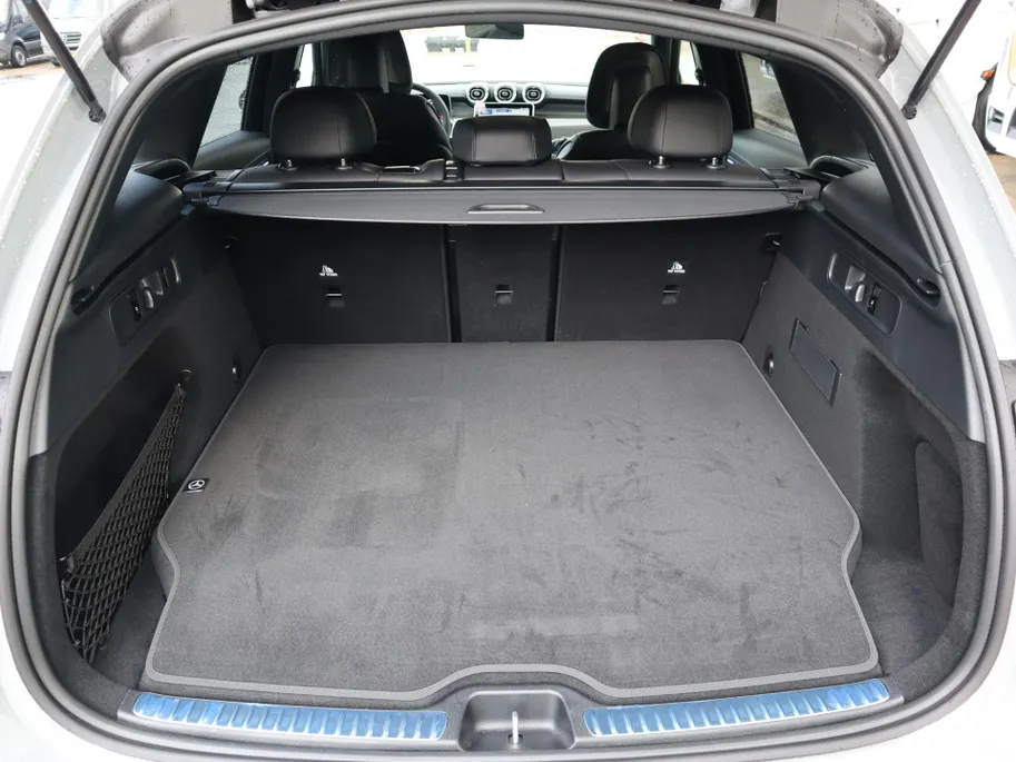 Mercedes-Benz GLC 300e 4MATIC Business Solution AMG