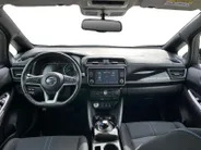 Nissan Leaf N-Connecta 40 kWh | SOH 99% | Stoel- stuurverwarming | 360 camera | Navi | Climate control