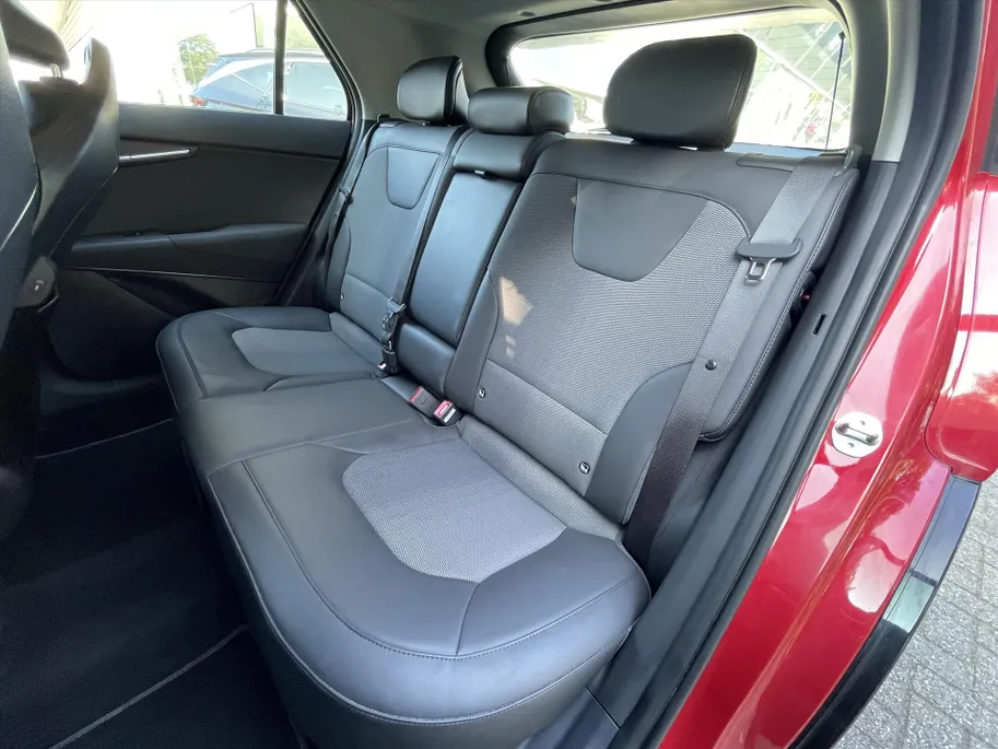 Kia Niro 1.6 Hybrid DynamicLine Edition / navi / Elektrische stoelen / Climate