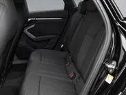 Audi A3 Sportback 40 TFSI e S edition 204 PK · Assistentiepakket rijden en parkeren plus · Optiekpakket zwart plus · Lichtpakket plus ambient light · MEGA Sale