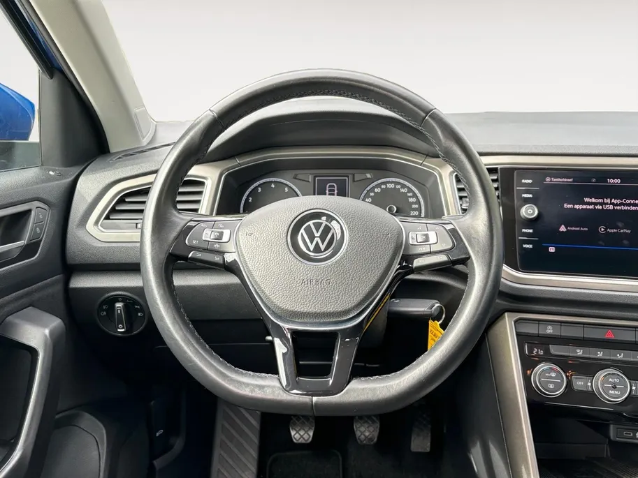 Volkswagen T-Roc 1.0 TSI Style | Navi | Clima | Adaptive Cruise | LM Velgen | Apple Carplay | Android Auto
