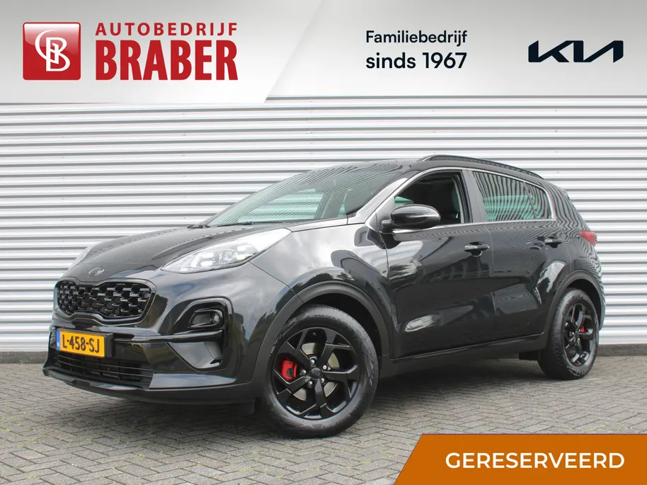 Kia Sportage 1.6 T-GDI Black Edition | Stuur-/stoelverwarming v+a | Schuifdak | Leer | Camera | Elek. achterklep | Cruise | PDC | Navi | 17' LM | Zeer nette auto! |