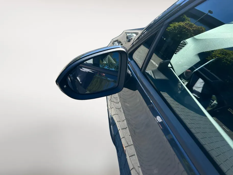 Volkswagen Golf 1.4 eHybrid GTE Zeer mooie uitvoering! NU RIJKLAARPRIJS incl. 12 Maanden garantie! Premiumpakket GRATIS!