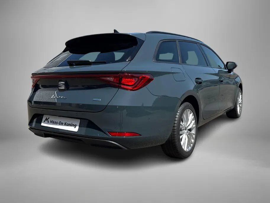SEAT Leon Sportstourer Style Business Intense 1.5 TSI Phev Technology Pakket | Keyless | Elektrische achterklep | Herwaardering!