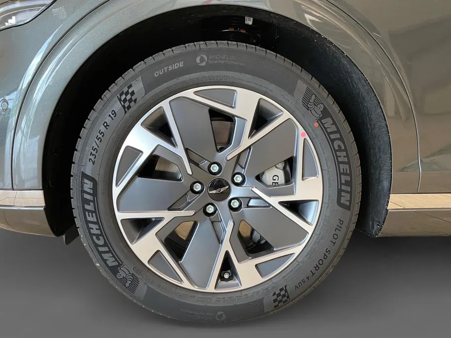 Genesis GV70 84 KWH | FIRST EDITION | DIRECT LEVERBAAR | |