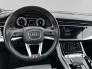 Audi Q7 55 TFSIe 280kW/381PK quattro S Line · Panoramadak · Trekhaak · Luchtvering · 360gr camera · Dodehoeksensor · 21'' · Servosluiting · Adaptive Cruise Control ·