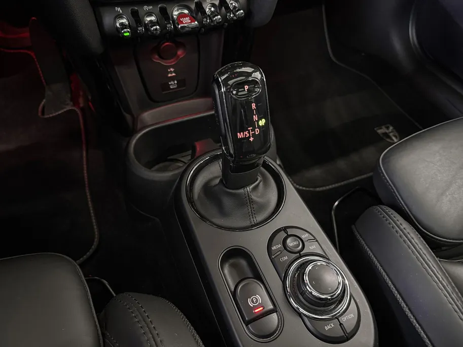 MINI Cooper 3-deurs 2.0 Cooper S MINI Yours