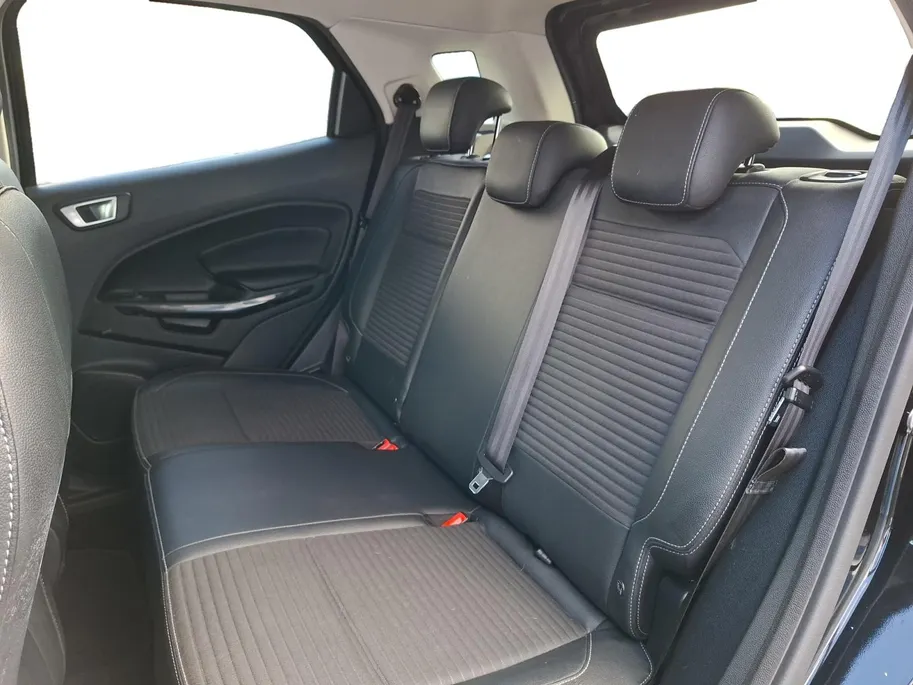 Ford EcoSport 1.0 EcoBoost Titanium | Dealer onderhouden | Stoel- stuur en voorruitverwarming | Navigatie | 17inch lichtmetalen velgen
