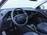Kia Niro 1.6 GDi Hybrid ExecutiveLine | Camera | Leer | Schuifdak | Stoelverwarming+ventilatie | Elektr. stoelverstelling + achterklep | 18' LM | HUD |