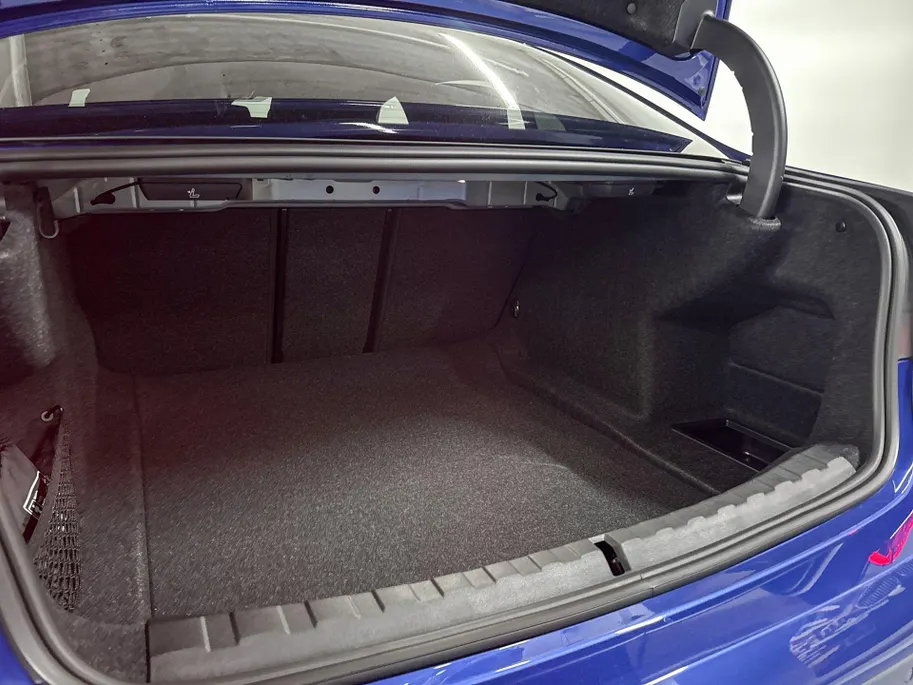 BMW 3 Serie Sedan 320i