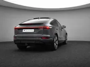 Audi Q6 e-tron Sportback S edition performance 306pk 100 kWh · SOH 97,8% · Panoramadak · Wegklapbare Trekhaak · 360 Camera · Stoelverwarming voor+achter · Bijrijder Display · 19'' Inch · Garantie t/m 10-08-2030 of 100.000km