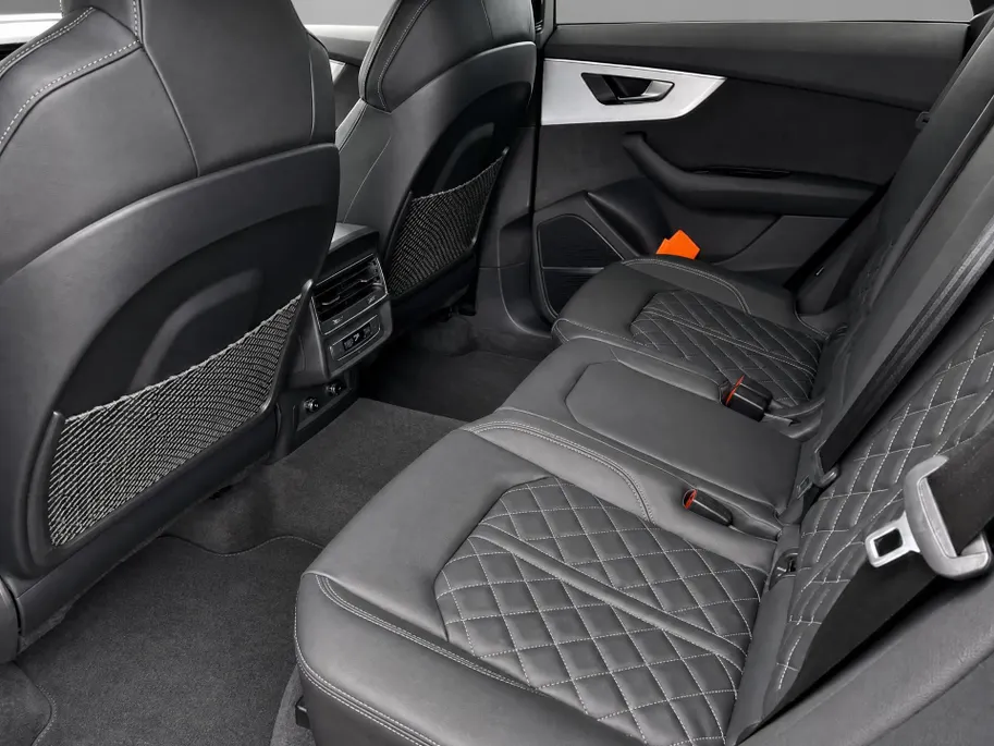 Audi Q8 55 TFSIe 280kW/381PK quattro Pro Line S · Panoramadak · Leder · 360°Camera + Parkeersensoren · Trekhaak ·