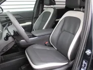 Kia EV5 GT-PlusLine 81.4 kWh | Schuifdak | Stuur-/stoelverwarming + ventilatie | Warmtepomp | 360 Camera | Elek. stoelverst. | Leer | HUD | LED | 19" LM |