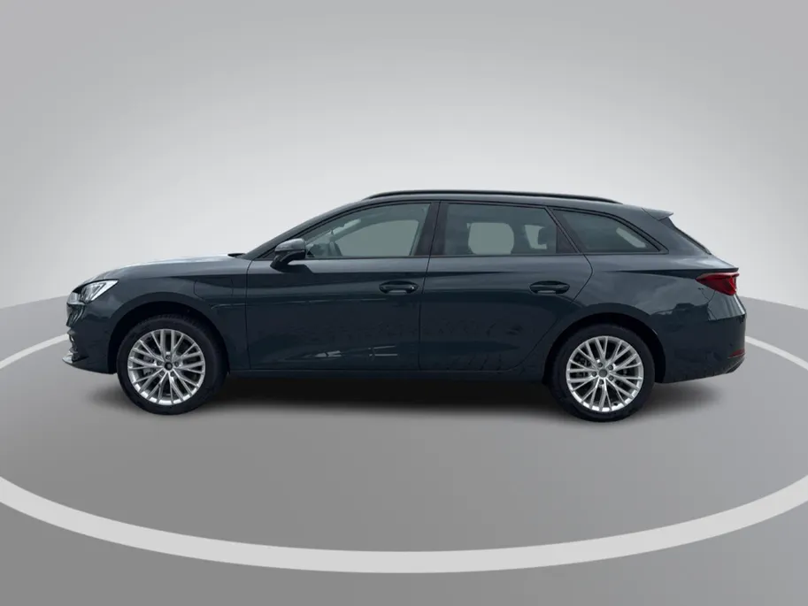SEAT Leon Sportstourer Style Business Intense 1.5 eHybrid 204PK Station | Matrix Verlichting | Fiord Blue | Herwaardering !!!