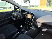Renault Clio 0.9 TCe Limited navi , airco , trekhaak , lm velgen , parkeersensor , tel , usb .