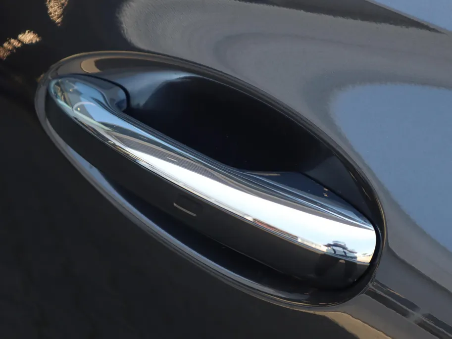 Mercedes-Benz C-Klasse Estate 200 Launch Edition Luxury Line l Keyless l Achteruitrij camera l Stoelverwarming l Leder