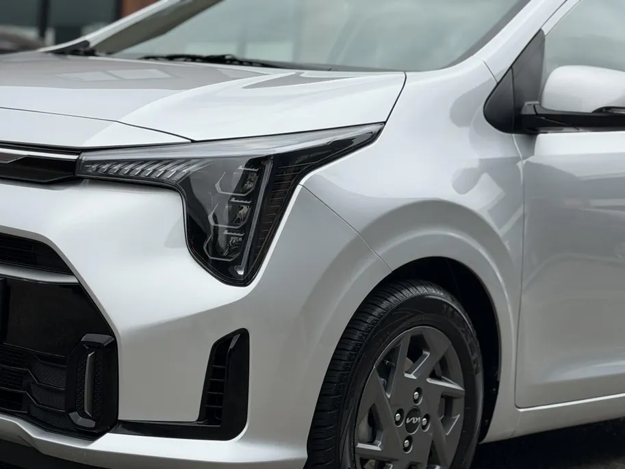 Kia Picanto 1.0 DPI DynamicPlusLine | Achteruitrijcamera | LED verlichting | Navi | Cruise control | Apple/Android Carplay | Parkeersensoren achter | LMV | Privacy glass