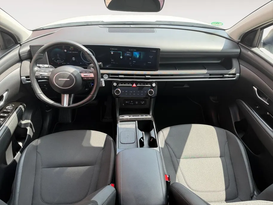 Hyundai Tucson 1.6 T-GDI HEV Comfort Smart | Navigatie| Stoel verwarming| Licht metalen velgen | Automaat | Stuur verwarming| Camera