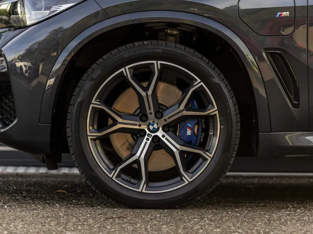 BMW X5 xDrive45e High Executive M-Sport / panoramadak / massage / stoelverkoeling