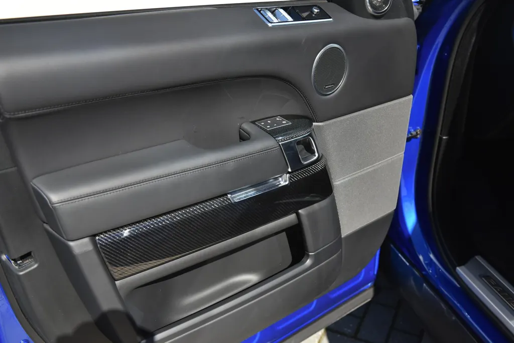 Land Rover Range Rover Sport SVR