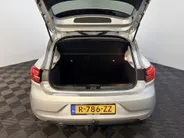 Renault Clio 90PK TCe Evolution | 1ste Eigenaar | Trekhaak 900KG Trekgewicht | Navigatie | Apple Carplay/Android Auto | Parkeersensoren | LED Lampen | Lichtmetalen Velgen | Licht & Regen Sensor |