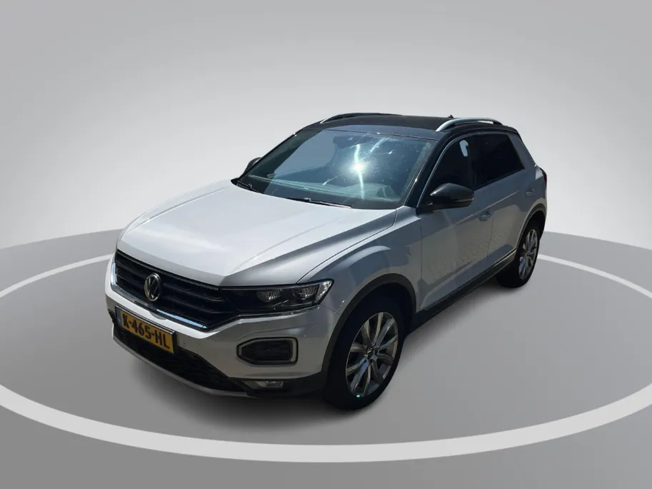 Volkswagen T-Roc 1.5 TSI 150pk DSG Sport · Camera · ACC · Alarmklasse 3 · Apple/Android Car Play · Verkeersbord Detectie · Elek. Inklapbare Spiegels ·