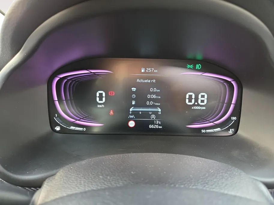 Kia Stonic 1.0 T-GDi MHEV GT-PlusLine | Hoge zit | Apple CarPlay Android Auto | Trekhaak | Stoel & stuurverwarming | Fietsendrager inclusief |