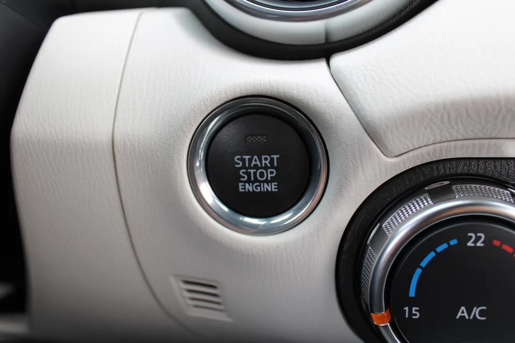 Mazda MX-5 2.0 SkyActiv-G 6AT 184PK Kizuna | Automaat | Leder | CAmera | Bose Audio | Nu met extreem hoge korting! |