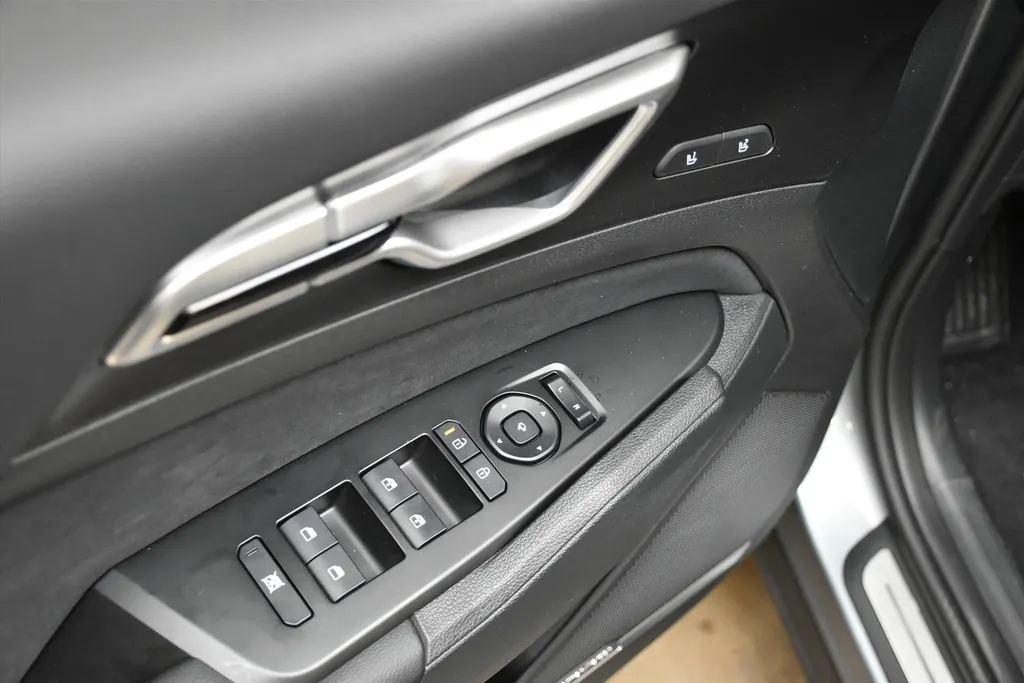 Kia Sportage 1.6 T-GDi 239pk Hybrid AT6 GT-PlusLine NIEUW